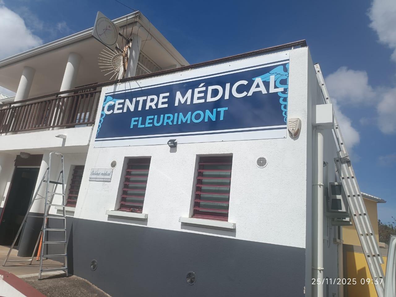 Enseigne centre médical Fleurimont 2